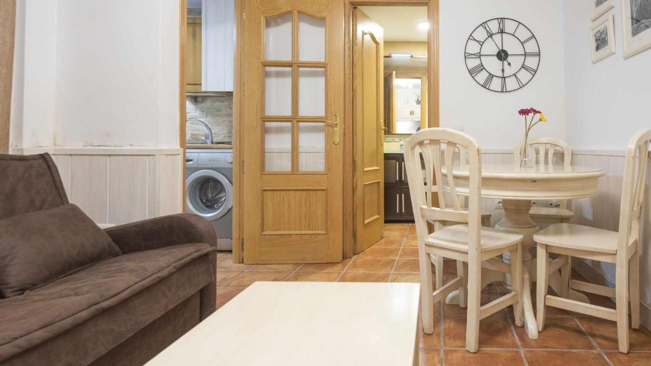 Apartamento Santa Úrsula Toledo Bagian luar foto