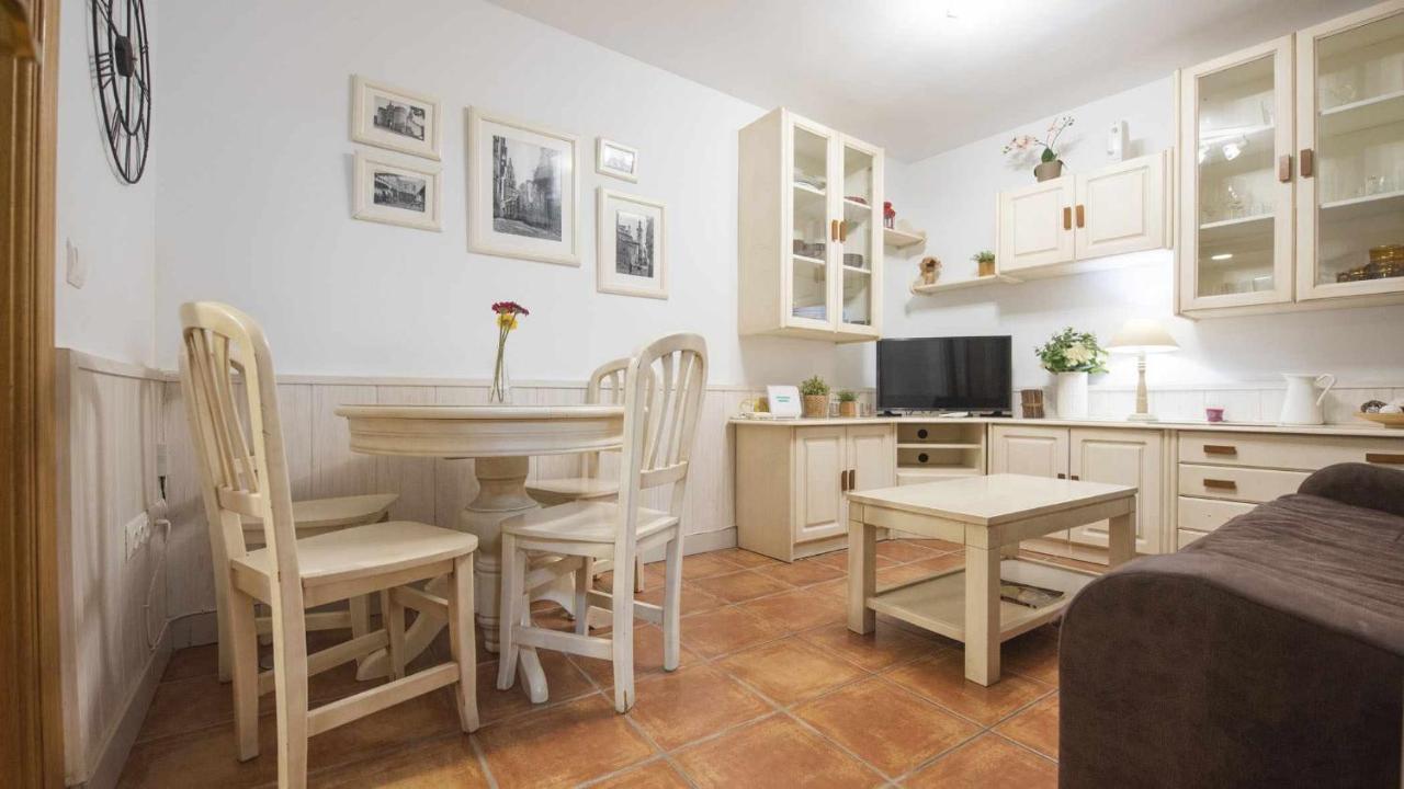 Apartamento Santa Úrsula Toledo Bagian luar foto