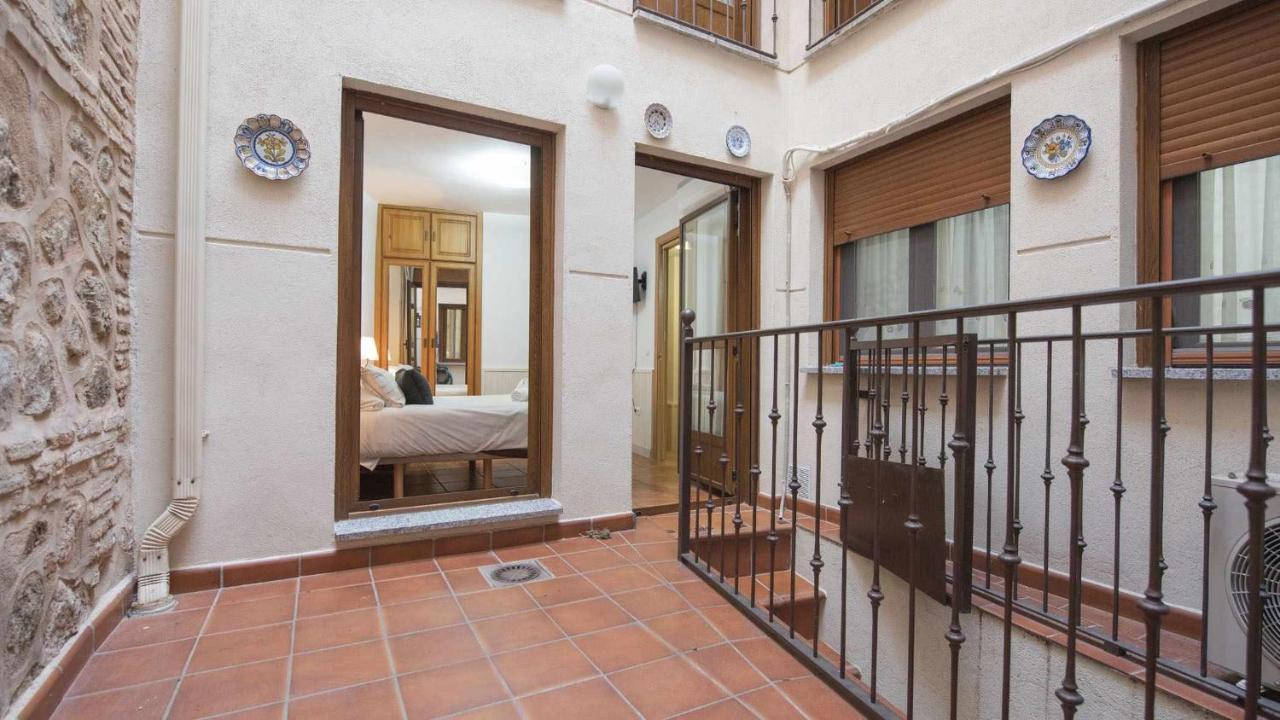 Apartamento Santa Úrsula Toledo Bagian luar foto